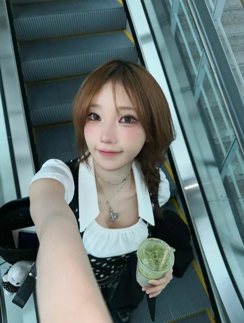 i1928524262_mRJNUIvCpX.webp