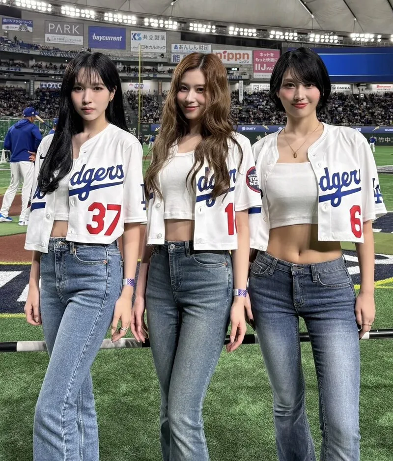 i1825537344_feEjnu56eL.webp